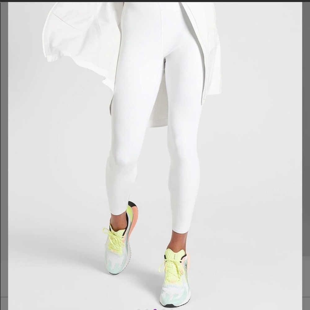 Athleta stay fly 7/8 Leggings